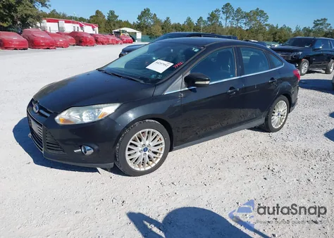 2012 Ford Focus Sel z USA, uszkodzony, nr VIN 1FAHP3H29CL327396